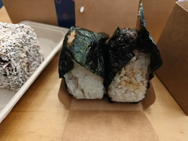Tokyo Lamington Newtown