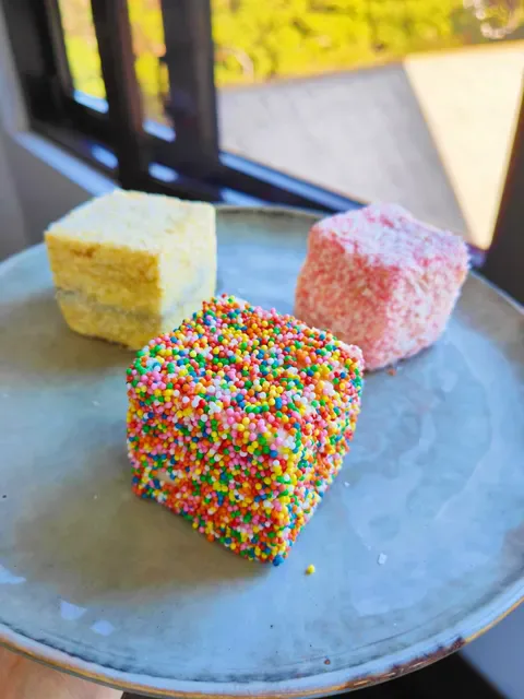 Tokyo Lamington Newtown