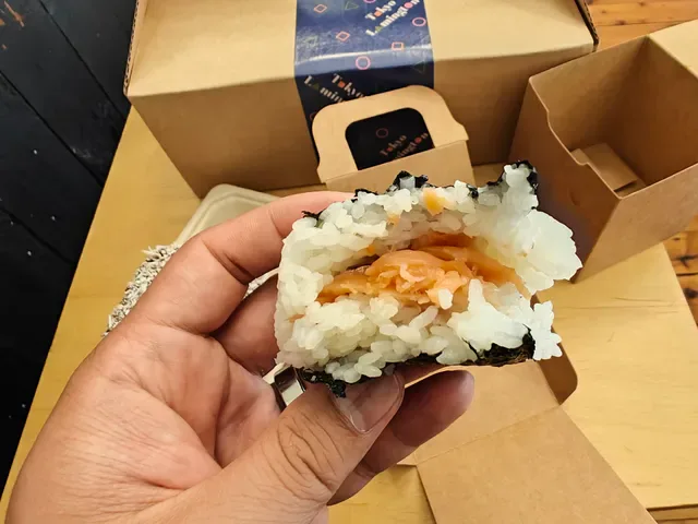 Tokyo Lamington Newtown