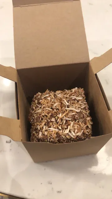 Tokyo Lamington Newtown