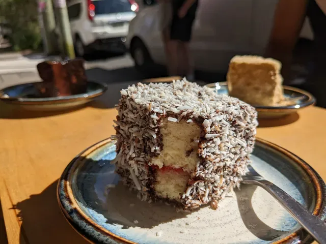 Tokyo Lamington Newtown