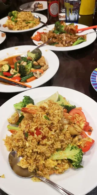 Tom-Yum Tum-Gang