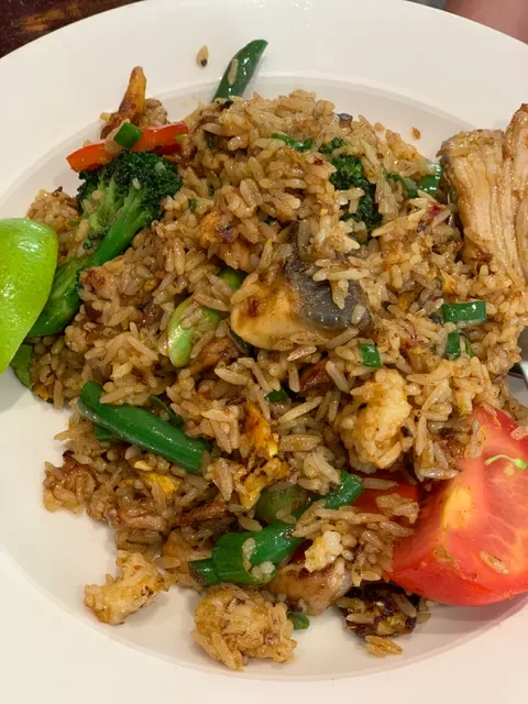 Tom-Yum Tum-Gang