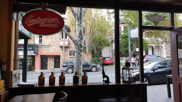 Tommy's Beer Cafe