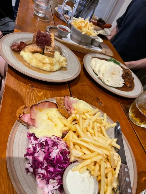 Tommy's Beer Cafe