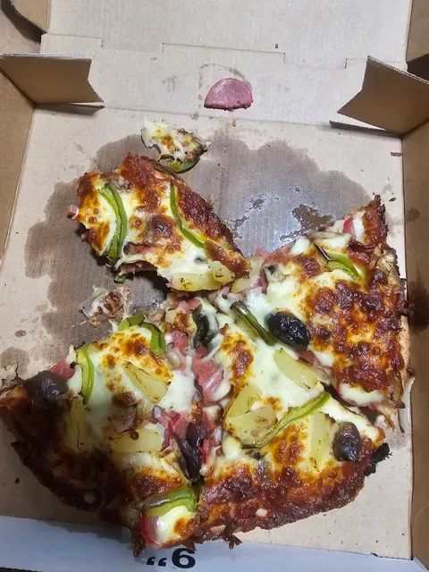 Tommy's Kebabs and Pizza