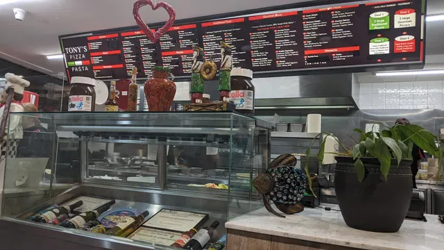 Tony's Pizza & Pasta