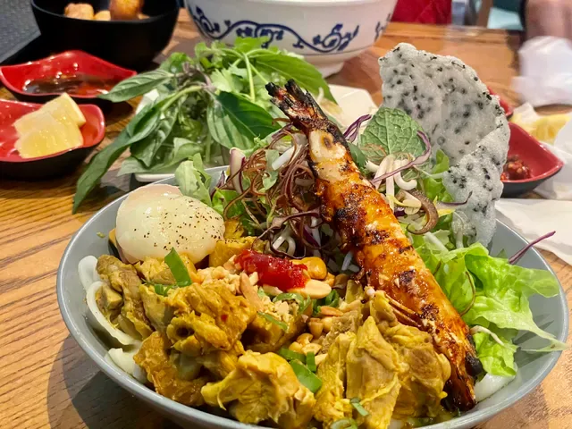 TopFood Canley Vale & Phở Sướng