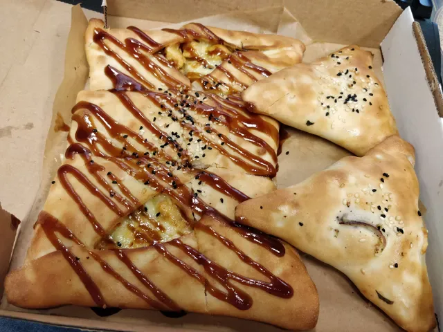 Tripoli Pizza