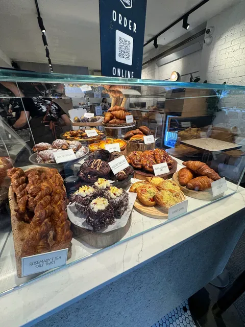 Tuga Pastries