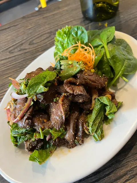 Tums thai