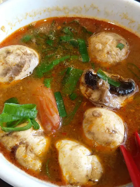 Tums thai