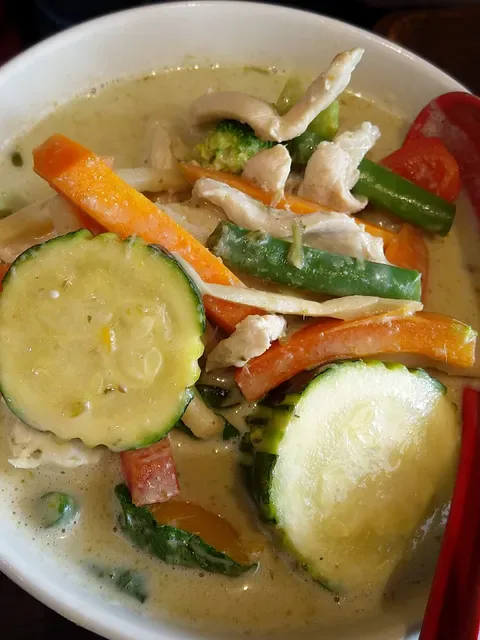 Tums thai