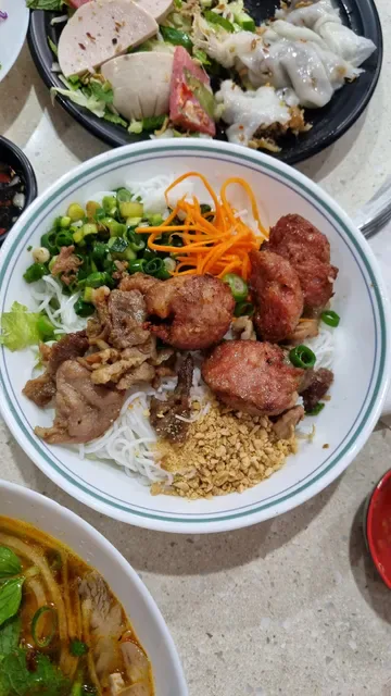 Tuong Lai