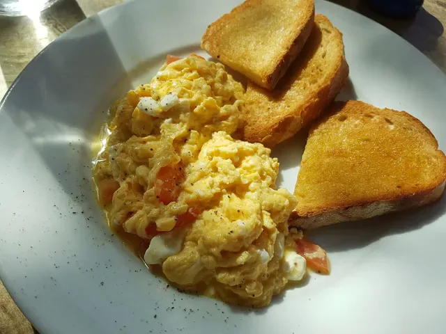 Two Brothers Cafe