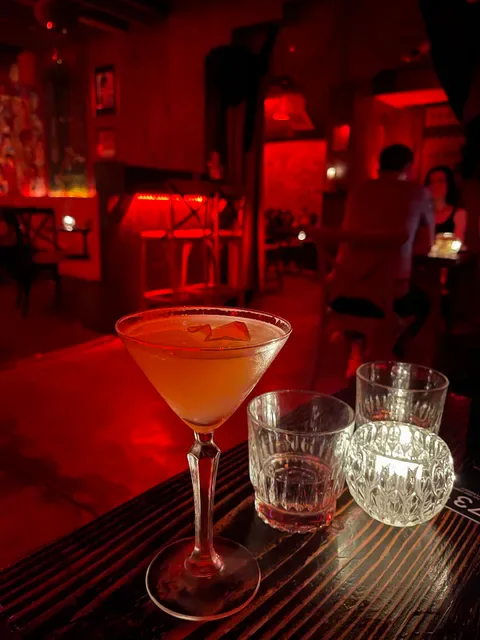 Uncle Ming's Bar