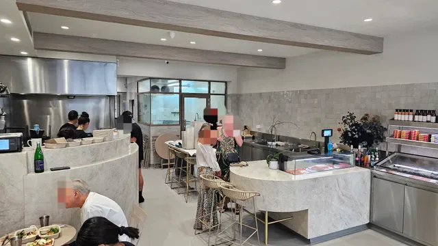 Uncut Seafood Delicatessen