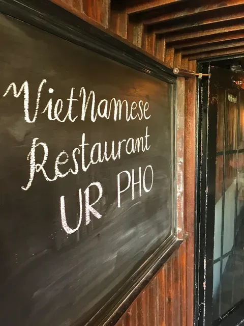 UR PHO