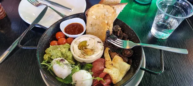 Urban Jungle Cafe