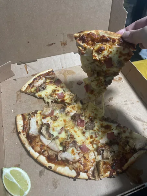 Urban Pizza Bar