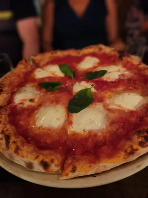 Vacanza Pizzeria Surry Hills