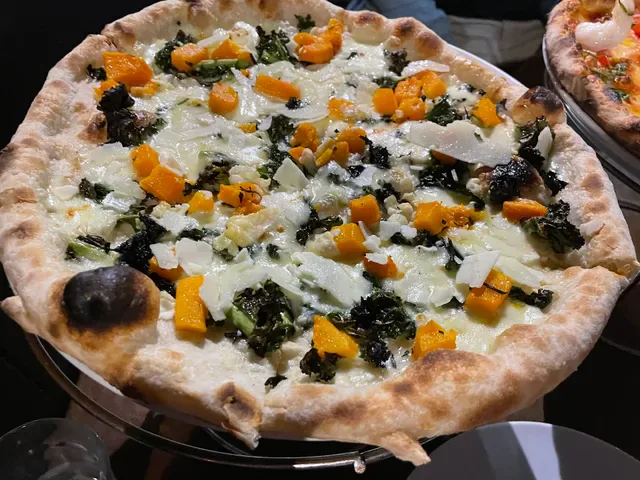 Vacanza Pizzeria Surry Hills