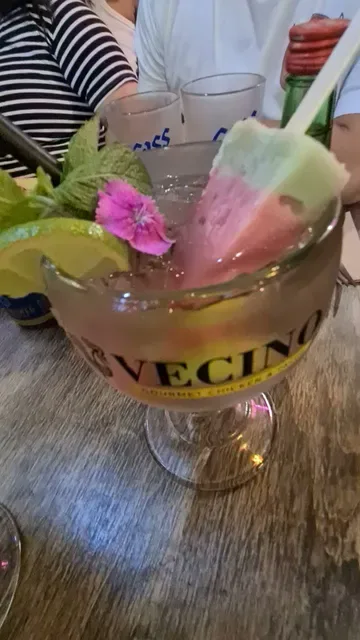 VECINO Gourmet Chicken & Tacos