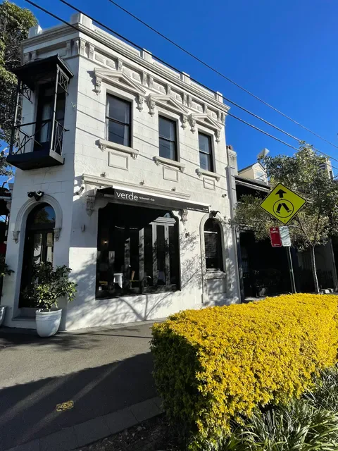 Verde Restaurant
