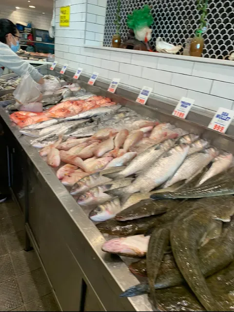 Viet Hoa Oyster Bar & Kitchen