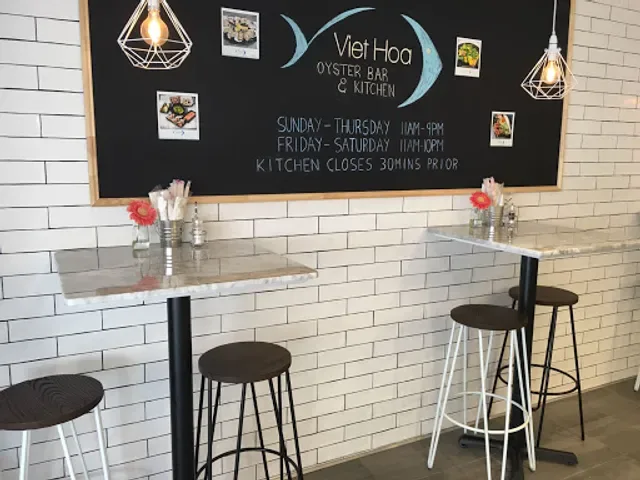 Viet Hoa Oyster Bar & Kitchen