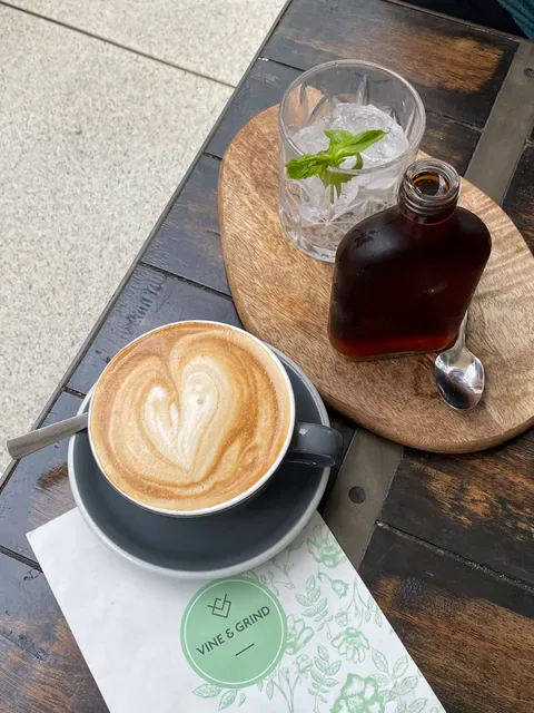 Vine & Grind