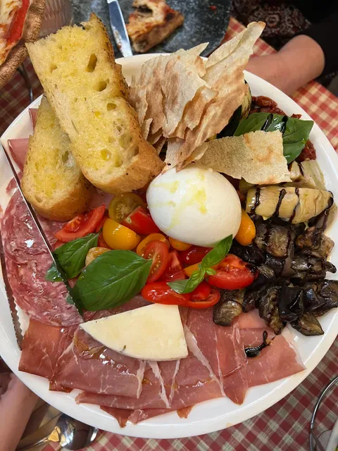 Vino e Cucina Italian Restaurant Sydney