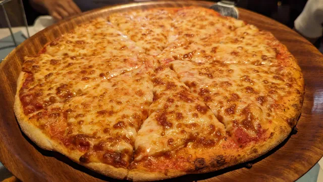 Vulcano Pizzeria & Restaurant