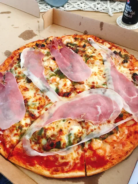 Vulcano Pizzeria & Restaurant