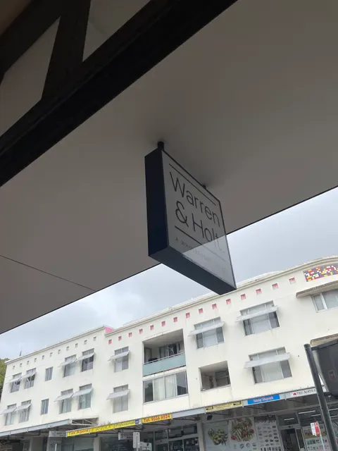 Warren & Holt Wholefoods Eatery