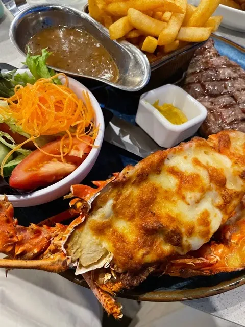 Waterstone Grill
