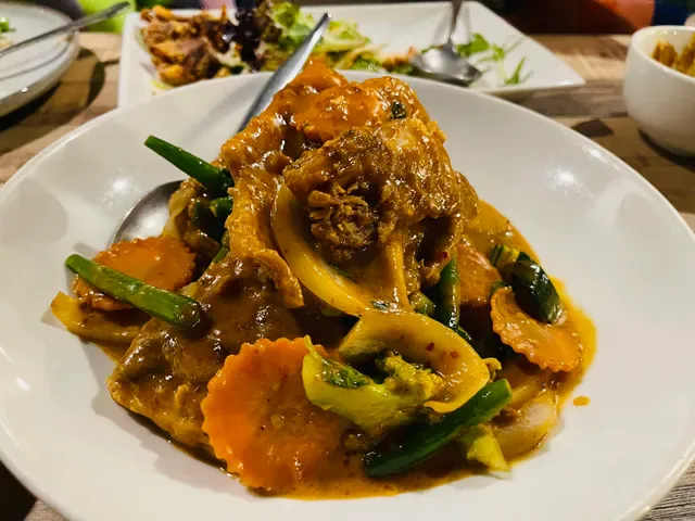 We are Thai Restaurant