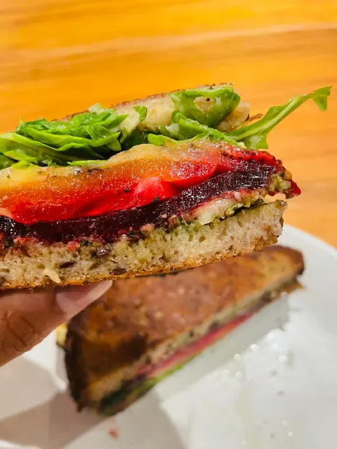 Wholegreen Bakery & Cafe Sydney City