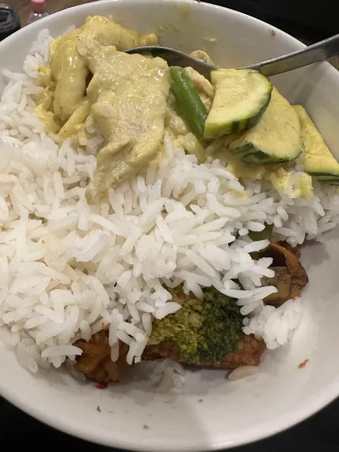 Willow Thai Restaurant