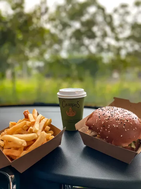 Wooden Mill, Normanhurst: Manoush, Grill & Cafe