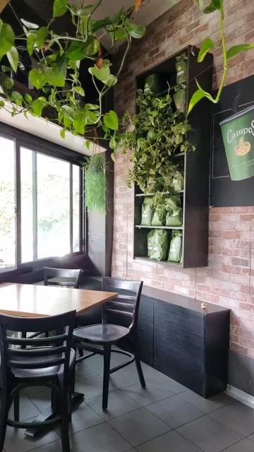 Wooden Mill, Normanhurst: Manoush, Grill & Cafe