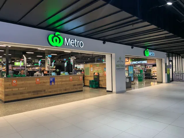 Woolworths Cowper Street