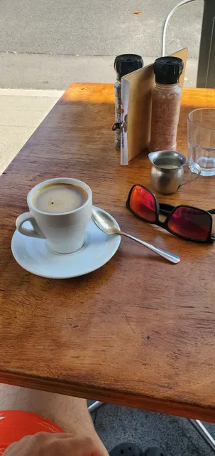 X74 Cafe