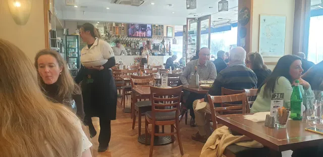 Xenos Restaurant Bar Cafe