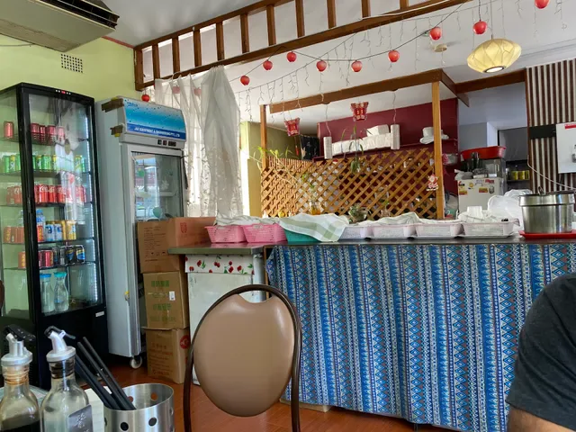 Xin Jiang Hand Made Noodle 新疆拉麵館