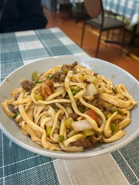Xin Jiang Hand Made Noodle 新疆拉麵館