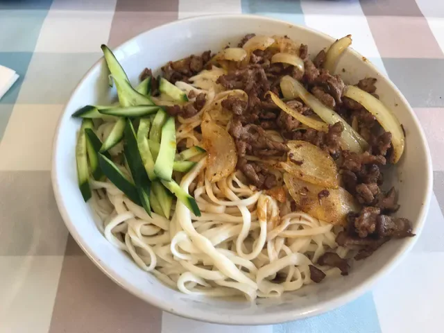Xin Jiang Hand Made Noodle 新疆拉麵館