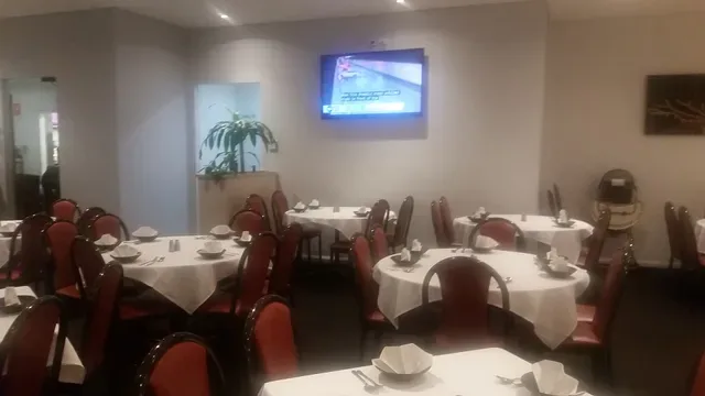 Yee's Palace Chinese Restaurant
