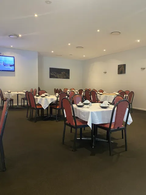 Yee's Palace Chinese Restaurant