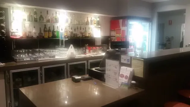 Yee's Palace Chinese Restaurant
